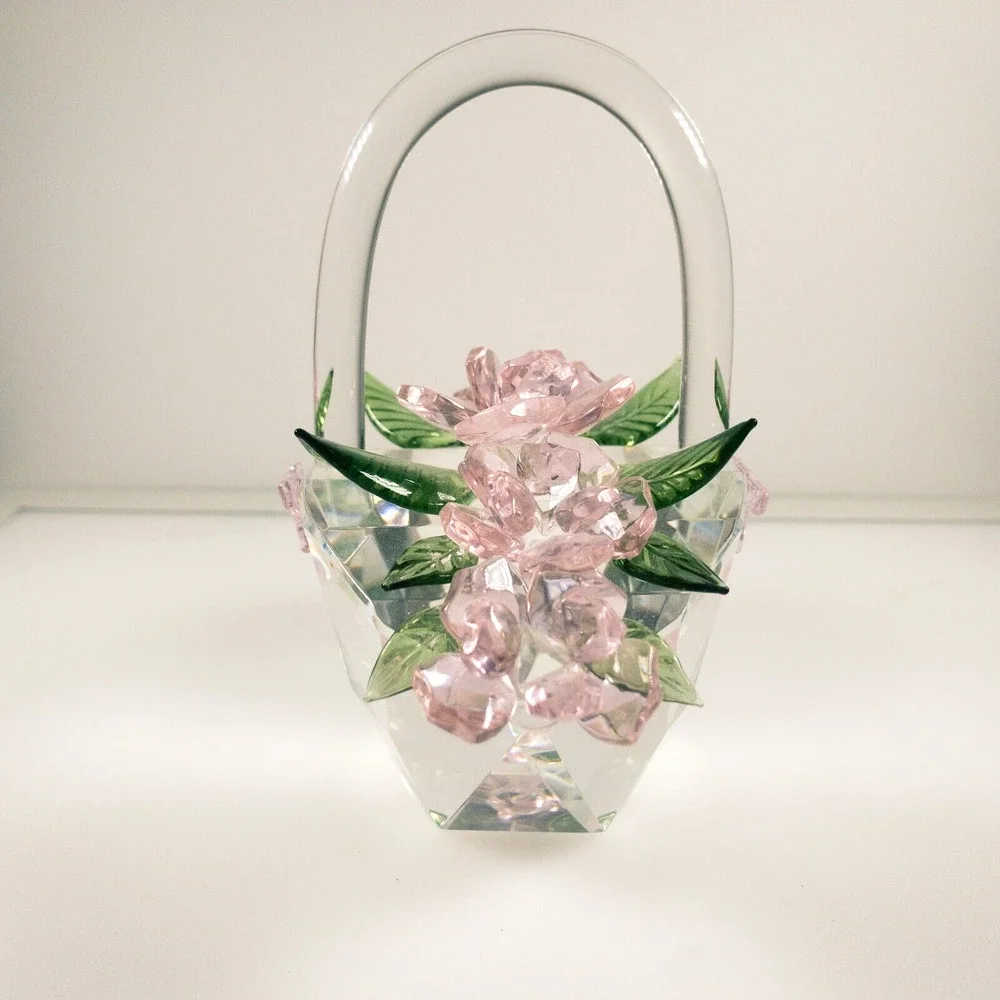 Sorelle Crystal Spring Basket of Flowers Pink Petals Green Leaves Bow 5 in Tall